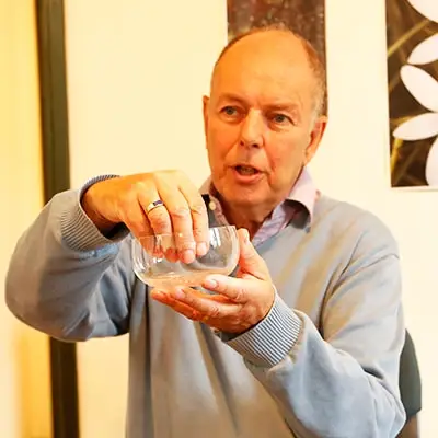 dzulians bernards healing herbs dibinatajs Julian Barnard