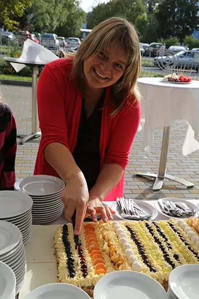 laura tidrike un torte